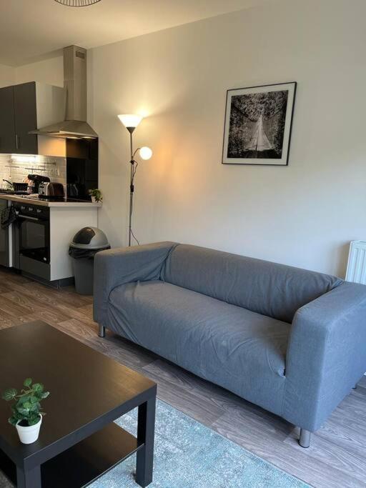 Appartement F2 De Haut Standing En Hypercentre Avec Jardin Prive A 270 M De La Gare De Mantes ! Екстериор снимка