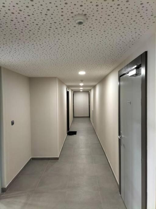Appartement F2 De Haut Standing En Hypercentre Avec Jardin Prive A 270 M De La Gare De Mantes ! Екстериор снимка