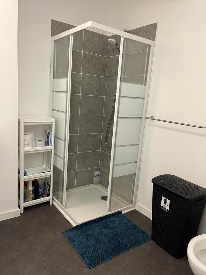 Appartement F2 De Haut Standing En Hypercentre Avec Jardin Prive A 270 M De La Gare De Mantes ! Екстериор снимка